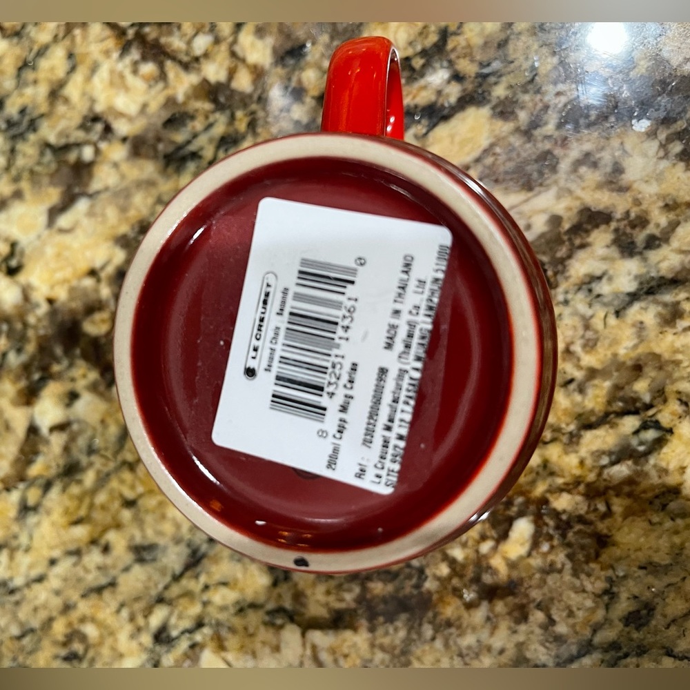 Le Creuset 200ml Capp mug set of 2 - Cerise - brand new! Gorgeous color!! - Picture 9 of 9